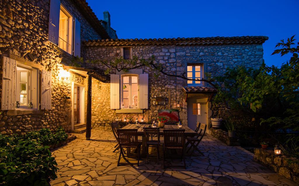 Gites De La Croix Du Gres (Adults Only) Valaurie Exterior photo